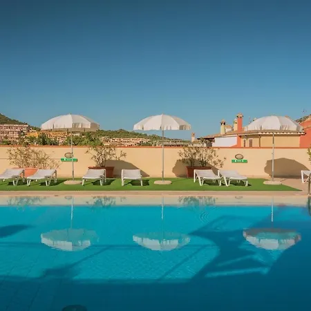 In With Swimming Pool In * Villasimius